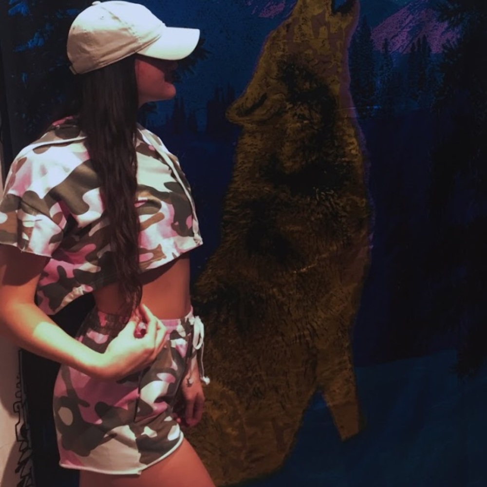 CAMO CO ORD / TWO PIECE SWEAT SHIRT/ HOODIE